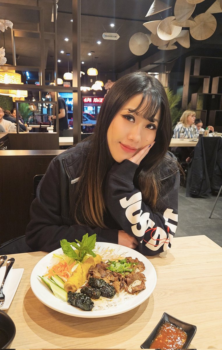 ✨️tracylise✨️ tweet media