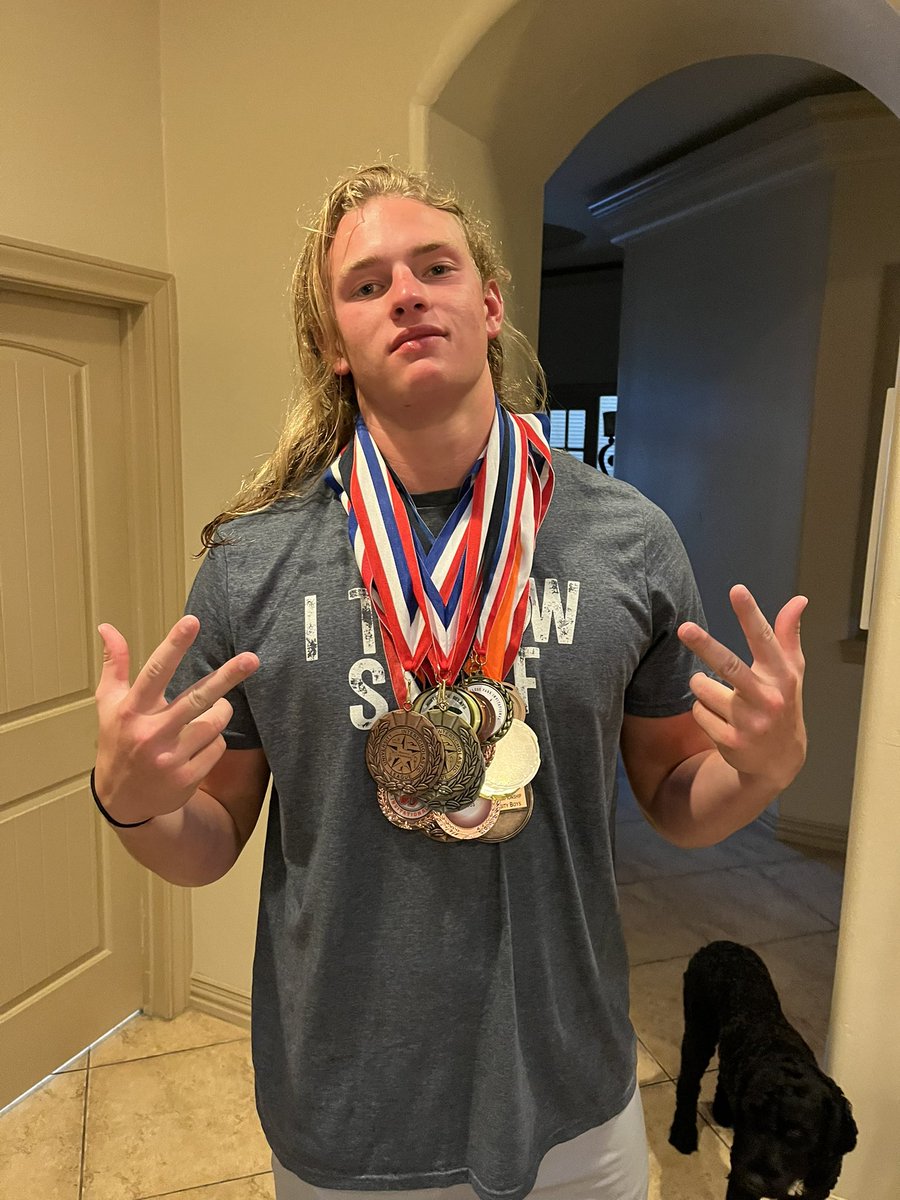 Finn Walker tweet media