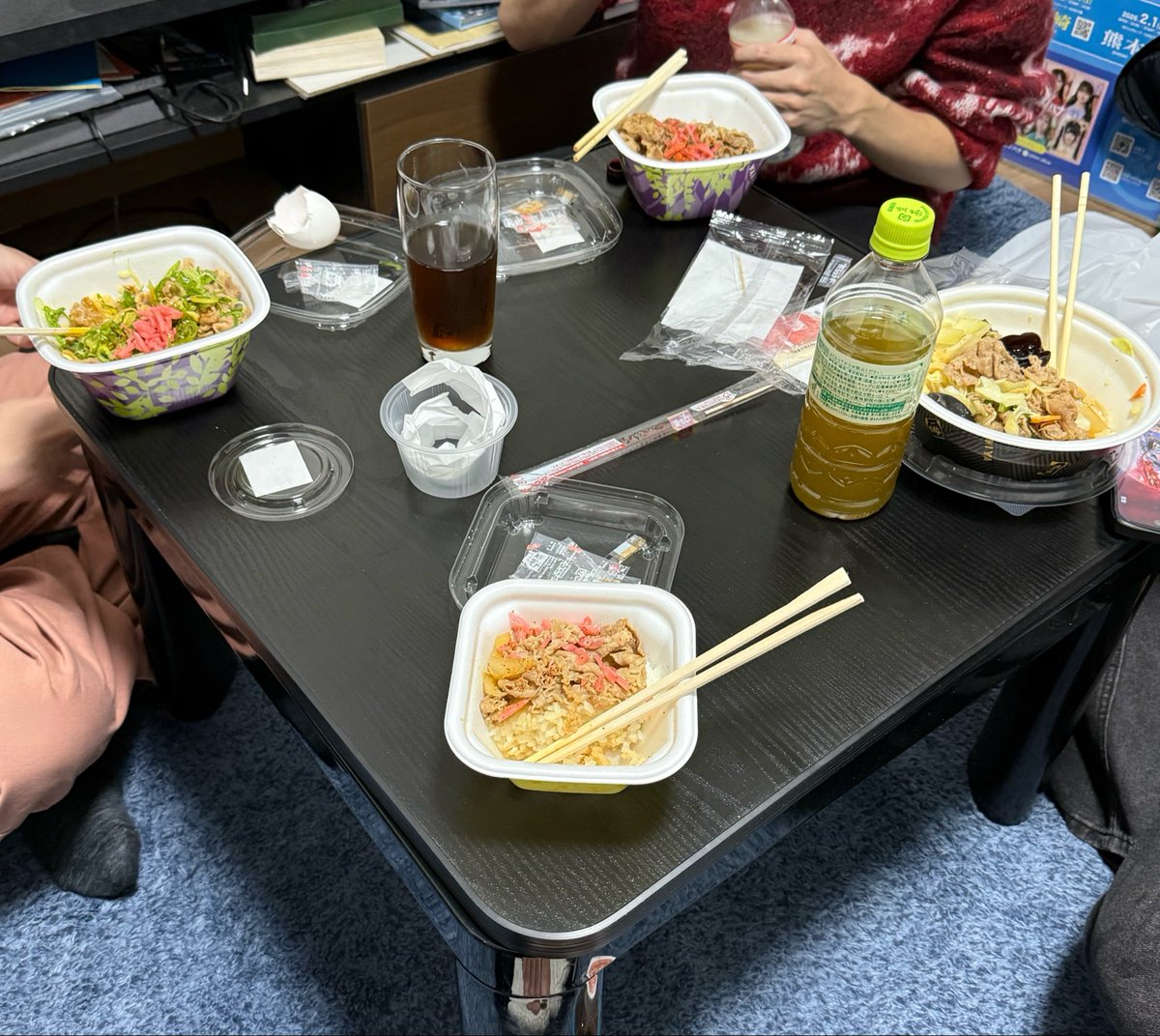 みんなが泊まりに来てくれた。
朝ごはんは牛丼ですw
今日のフクカケ楽しみ