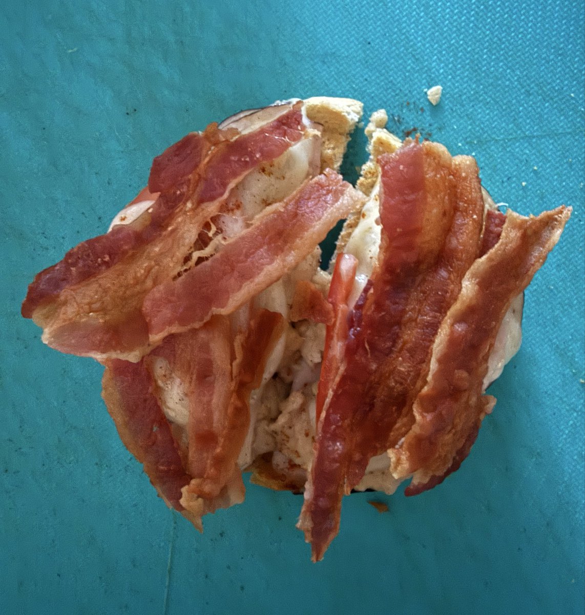pcranag's tweet photo. @ESPNMcGee @ESPNRadio @SECNetwork @MartySmithESPN Took a shot at a hot brown. When in doubt more bacon… https://t.co/OiRPxol1vV