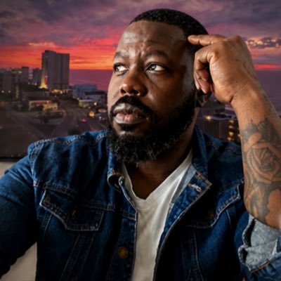 DenimKi's tweet photo. #NewProfilePic https://t.co/aX9f53NSYs