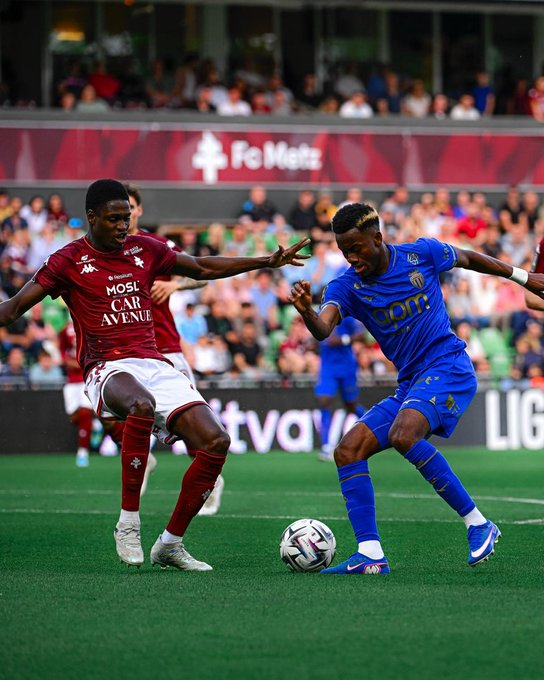 JuliGranatee's tweet image. La #Ligue1 conoce al primero que pierde la categoría: #FCMetz descendió a la #Ligue2, tras una temporada. Esta tarde cayó ante #ASMonaco por 2-1, en calidad de local. 

Una campaña muy floja, con solo tres victorias y 72 goles concebidos. Números que hablan por sí solos.