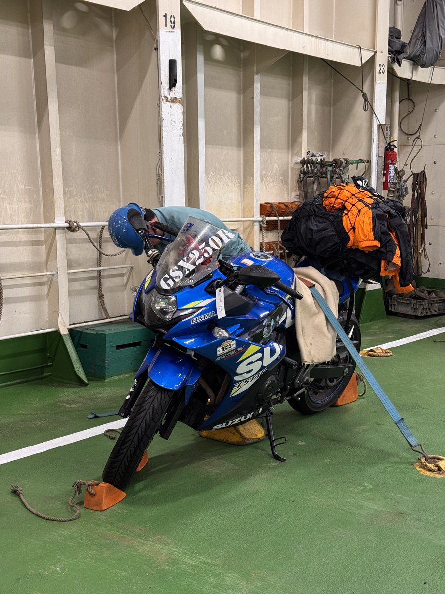 nomap819's tweet photo. 今年は4日間しかないGW。
久しぶりに250でツーリング。

どこに行くでしょうか👀 https://t.co/zyXrAQhmzO