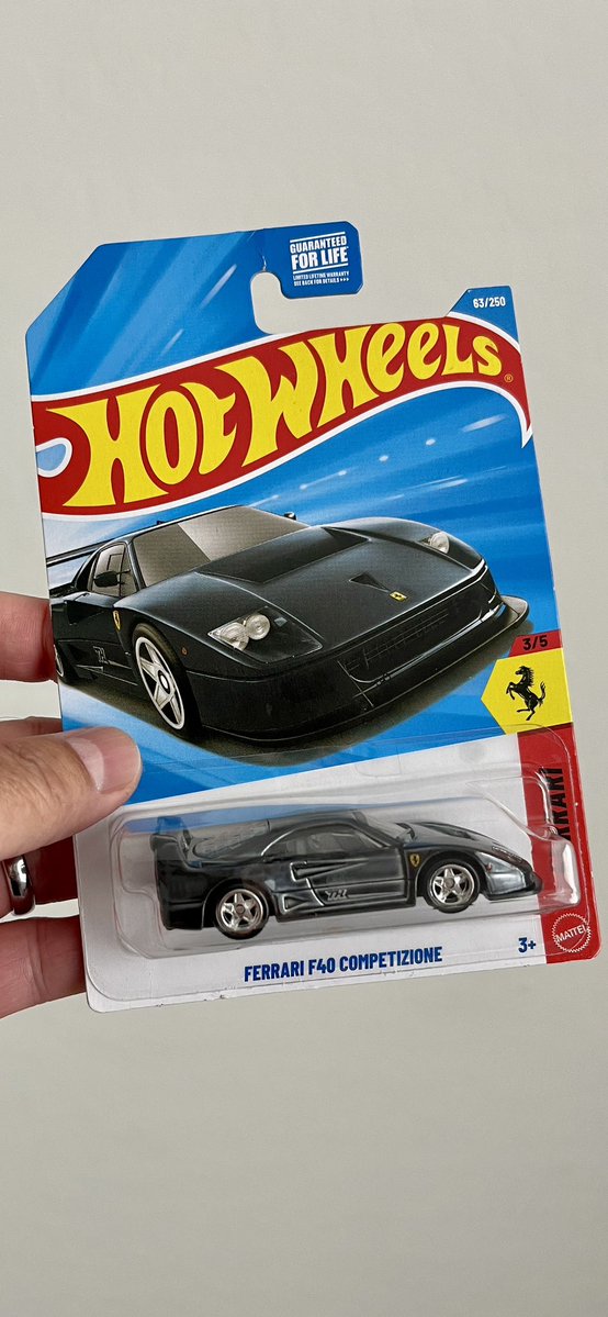 PatayCast's tweet image. BOOM! Found our very 1st STH! Actually the daughter did, while going through a fresh bin at 🎯.  Even had tears of joy when she realized what she just found 😅 #hotwheels #diecast #STH