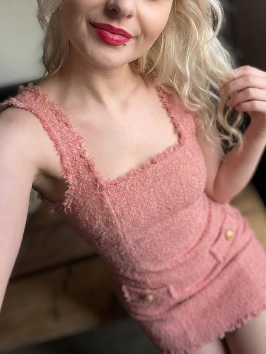 Lana tweet media