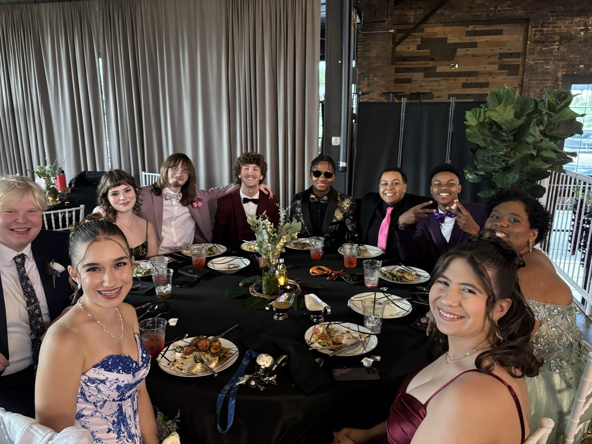 MrsAbbottAP's tweet photo. Marion L. Steele Prom 2026- “Enchanted Forest.” https://t.co/tMmj2vFSwO