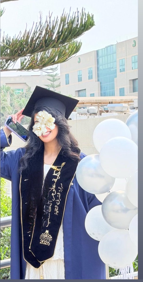 llmssq's tweet photo. 01-05-2026🎓🤎 https://t.co/lAZOcJmk3b