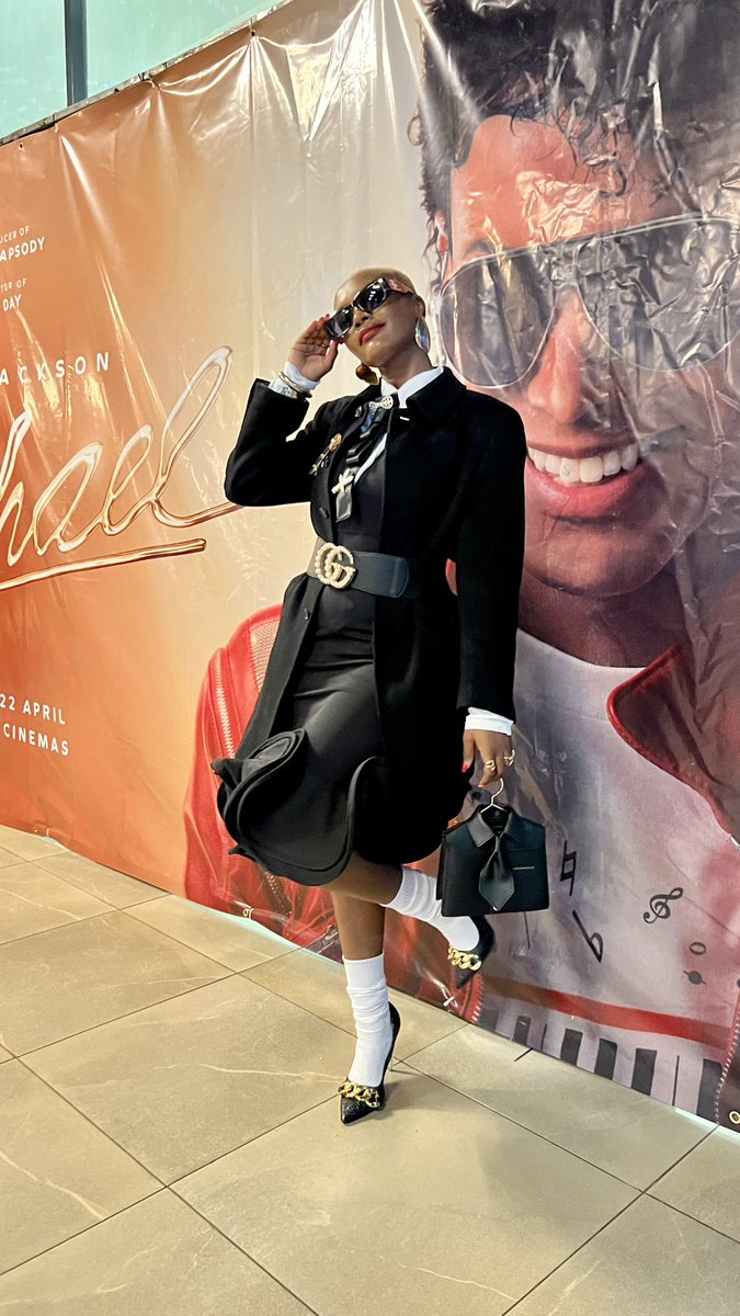 Kiki tweet media