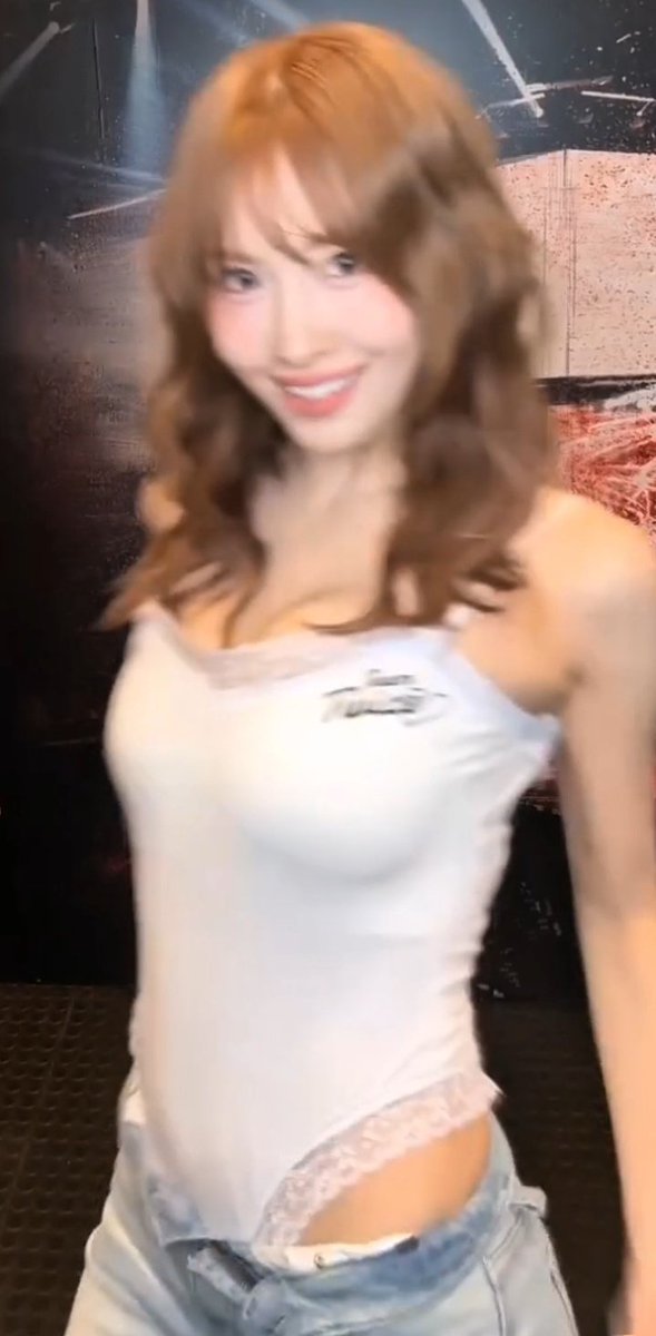 Momo Lovers tweet media