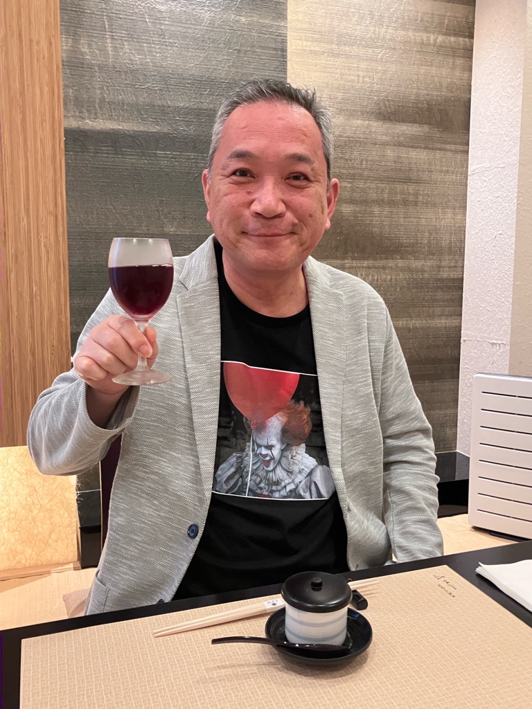 三津田信三 tweet media
