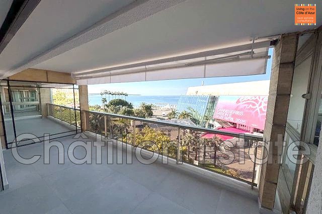 atthecotedazur's tweet image. Rare Opportunity to seize, beautiful 2-room apartment in Cannes
€1.495.000
livingonthecotedazur.com/luxury-real-es…
#realestate #villa #house #luxuryproperty #frenchriviera #cotedazur #realtor #cannes