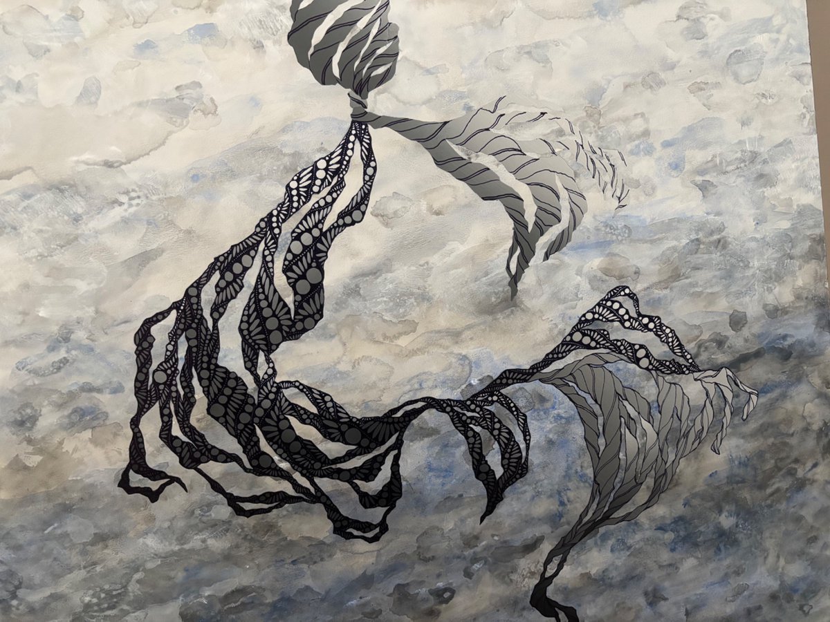 なぜこんなに細かく模様を描くことになったのか自分でもわからんのです。