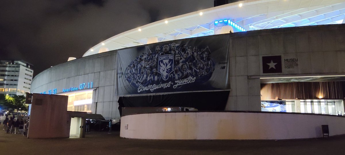 SharpPandora_'s tweet photo. #Conseguimosjuntos #FcPorto #Porto #PortoCampeão https://t.co/GtNL7jwCjT