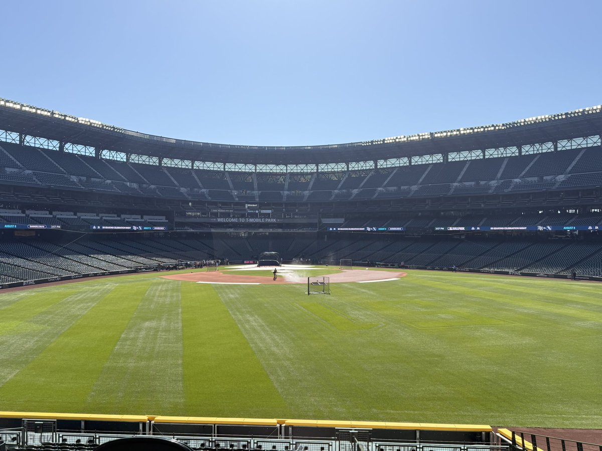 It’s a beautiful day in Seattle for a <a href="/Mariners/">Seattle Mariners</a> baseball game. Celebrating #51 Randy Johnson tonight with his jersey retirement ceremony. LET’S GO M’s! #tridentsup
