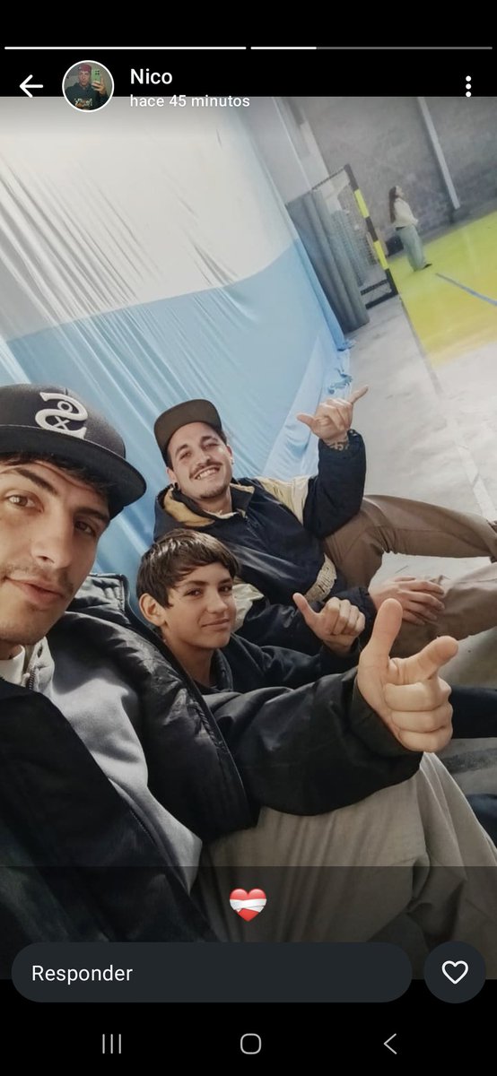 ezeq__'s tweet photo. Mis brooooos❤️ https://t.co/RjxvpRC85v