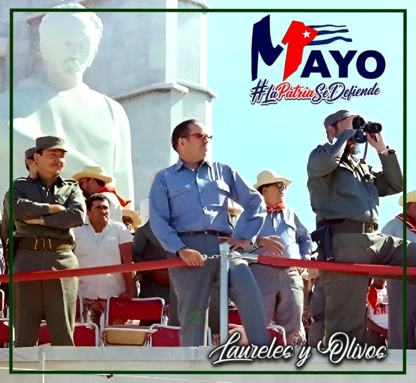 Volver a las calles este 1ro de mayo es reafirmar que la historia sigue latiendo en nosotros. El Comandante vive en la unidad, en la firmeza y en la voluntad de un pueblo que resiste y crea. 
Participar es asumir el compromiso con la Patria y su futuro.
#LaPatriaSeDefiende