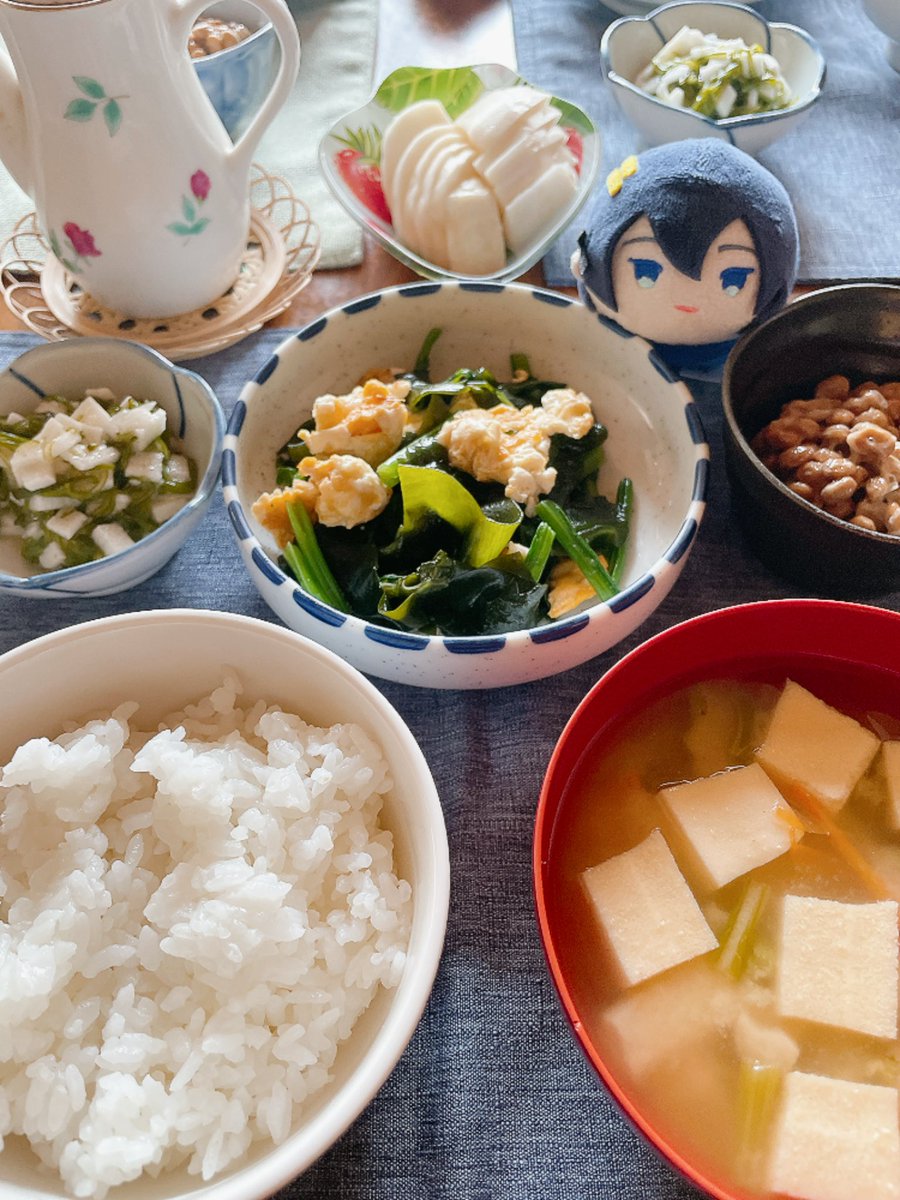 fbfb913hamu's tweet photo. 叔母の作る朝ごはんサイコー！
お庭見ながら食べるのサイコー！
帰りたくない！
ずーっとここにいたいね〜もちちかさん☺️ https://t.co/C9jsB1Ir2S