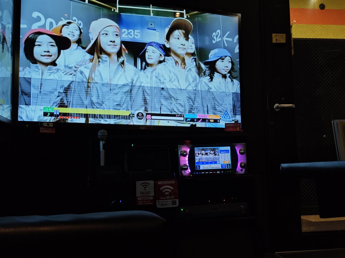 derios9's tweet photo. Berryz工房　可愛いすぎて家に帰らない😘 https://t.co/Nu8H095GJD