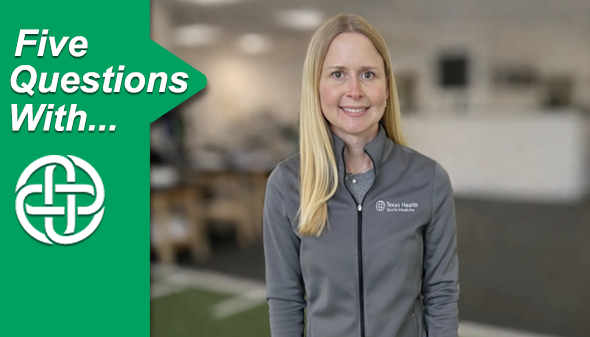TXHealthCareers's tweet image. Get to know Texas Health! Meet Sarah, a PT &amp;amp; manager of the physical therapy residency programs. Sarah is in our #employeespotlight &amp;amp; talks about how an injury introduced her to sports medicine &amp;amp; physical therapy. She's awesome! #Get2KnowTexasHealth 
bit.ly/42zI7xA