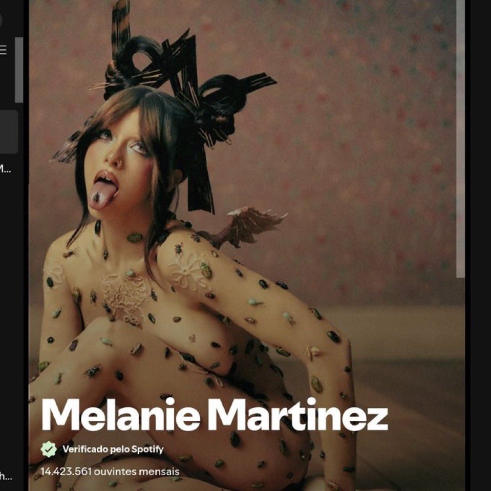 Update Melanie Martinez ⛪ tweet media