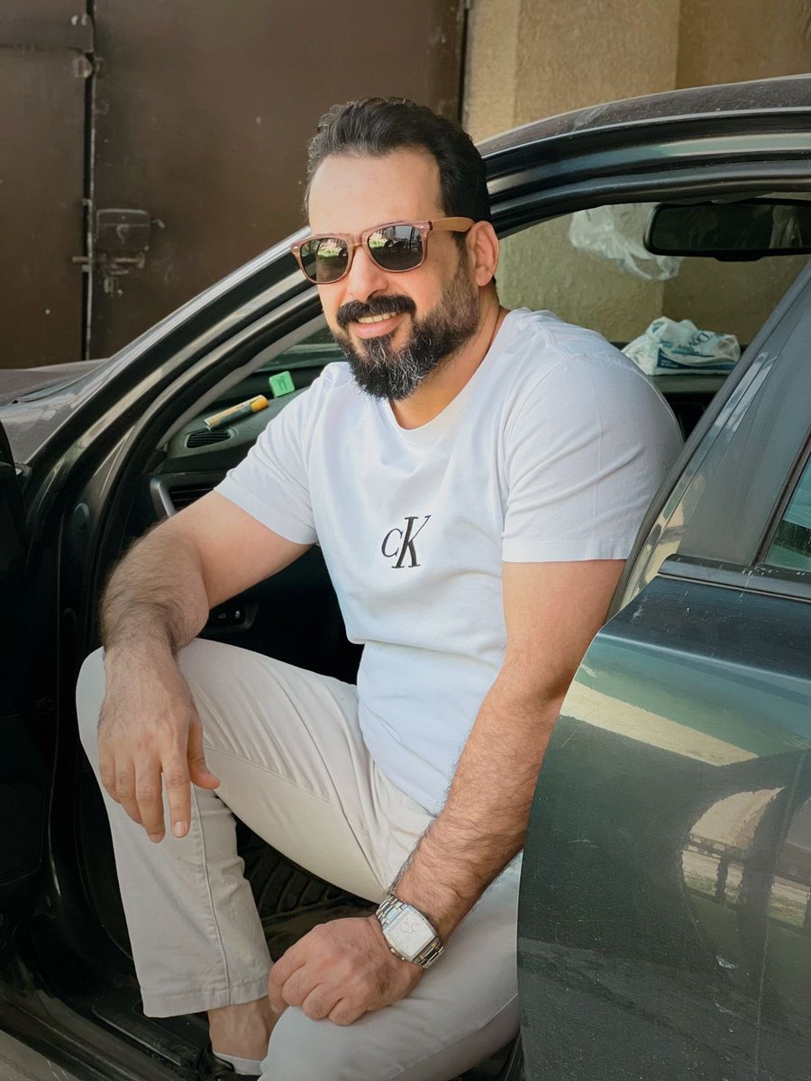 Muntadhar al-Zaidi tweet media
