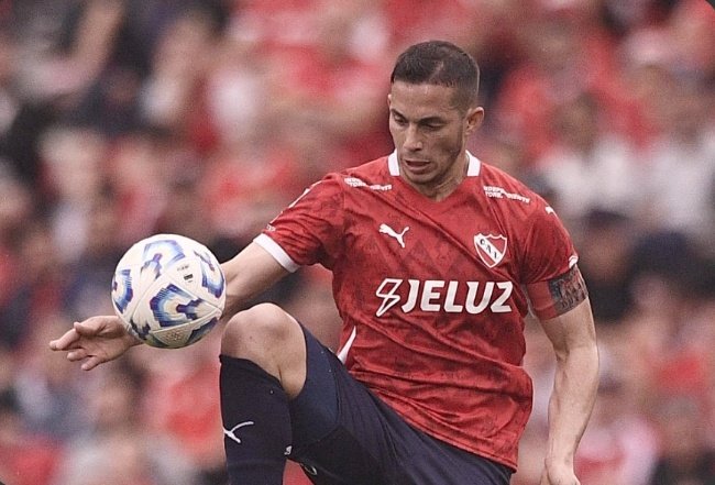 Pelota al piso y a octavos.