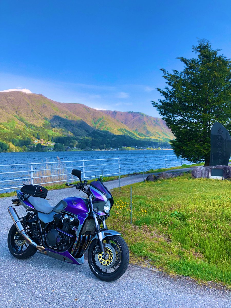 MittsuMTNB's tweet photo. 昨日は、いつもの仲間たちとブラブラと千里浜までツーリング。
23時間940キロ楽しんできました。

さてさて今日は洗車かなぁ。 https://t.co/eaGcyyObRR