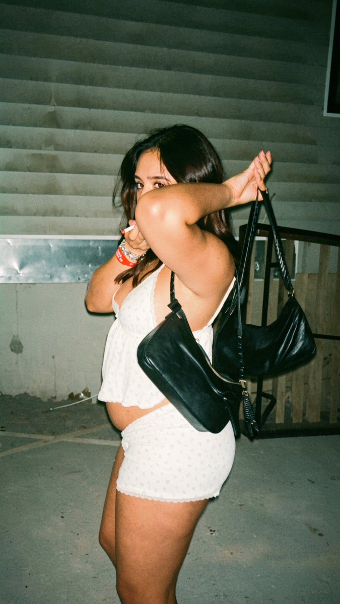 champxgnebxby's tweet image. helloooo xx #promo #drain #pig