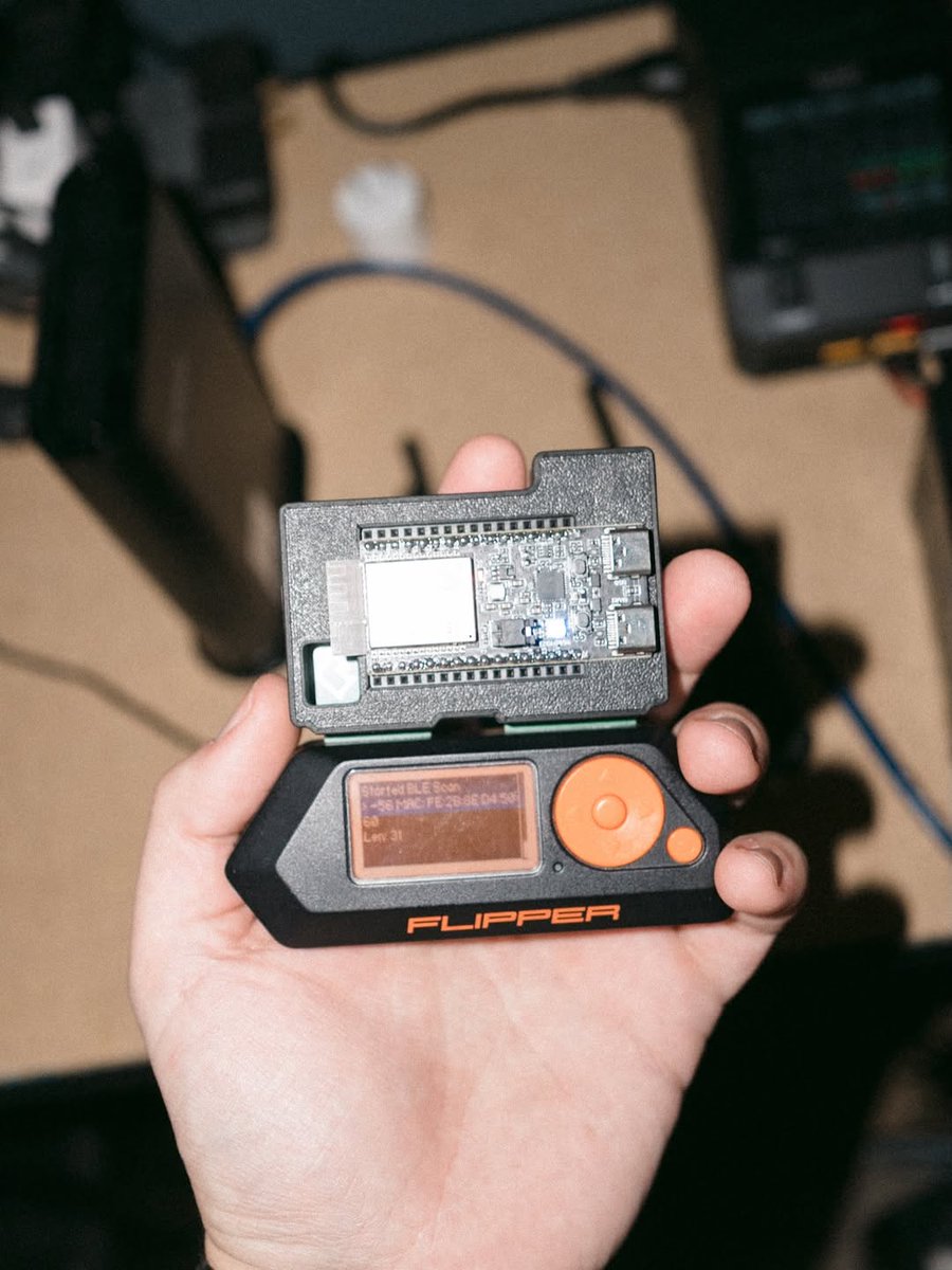 thomas_techpro's tweet image. 01FEB2025 - The C5 Adapter for the #flipperzero helps add dual band WiFi analysis capabilities to your existing platform through the use of the ESP32-C5 DevKit. These restock at 12PM ET.
#flipperzero #cybersecurity #infosec #wifi