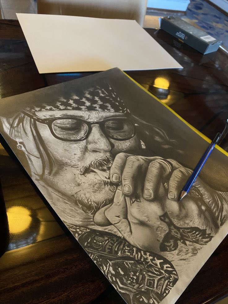 ll_deppchrist's tweet photo. Some people talk… I draw.
This piece holds moments I never explained, emotions I never showed.
It’s more than art, it’s a piece of me on paper.
Look closely… you might find your own story in it. 🖤
What do you see? 👇 https://t.co/yzoUEn9vME