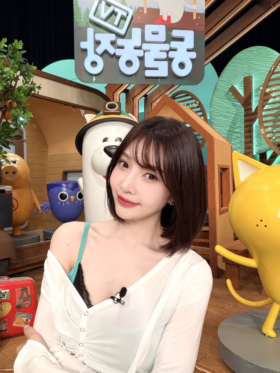 C27155262Camila's tweet image. GOOD MORNING MC JOY PRINCESS 
#JOY #조이 #RedVelvet #박수영
#ParkSooyoung #레드벨벳 
#TV동물농장 @RVsmtown