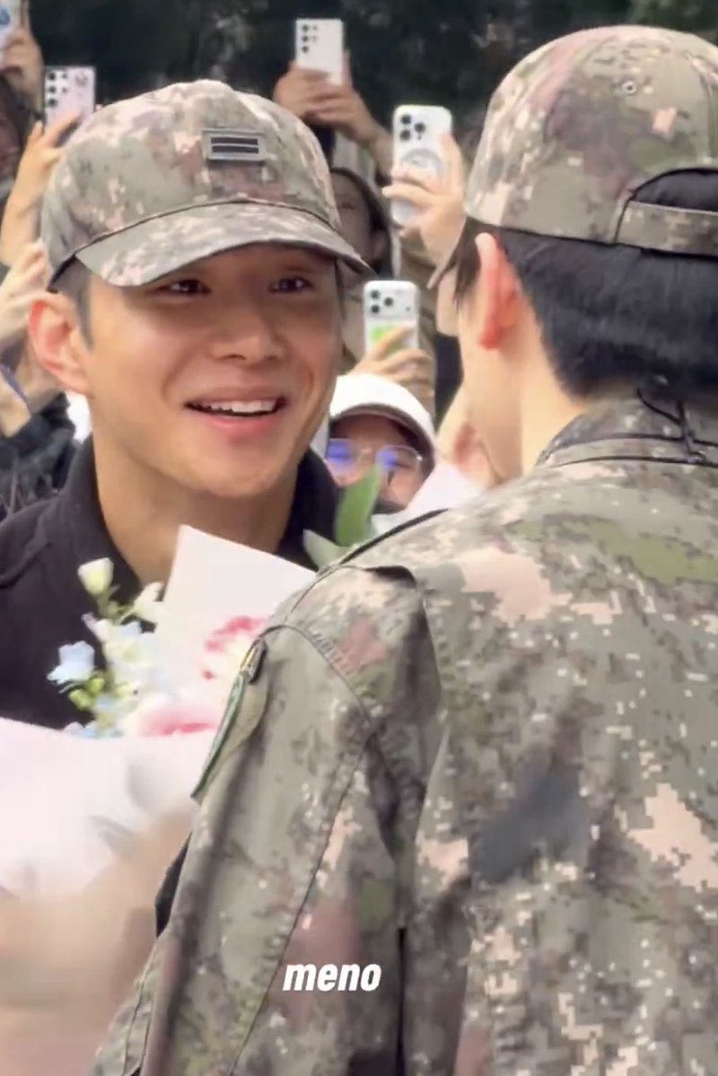 두고 가기 힘든 강아지짤 🆕 아~ 가슴찢어져