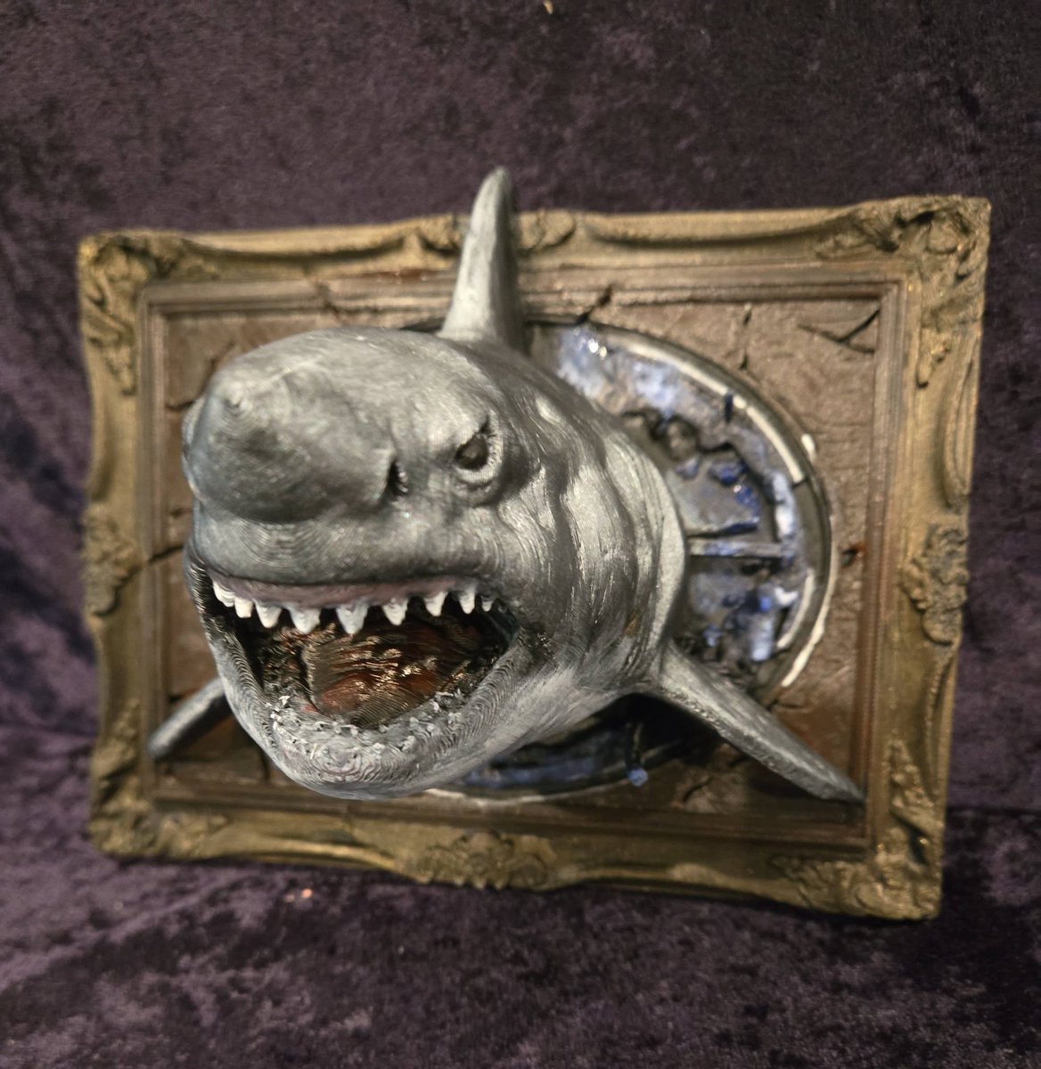 HartkeCreations's tweet image. Our newest piece!
#Shark #3dprint #HartkeCreations #Jaws #GreatWhite #Horror #HandPainted #Blender