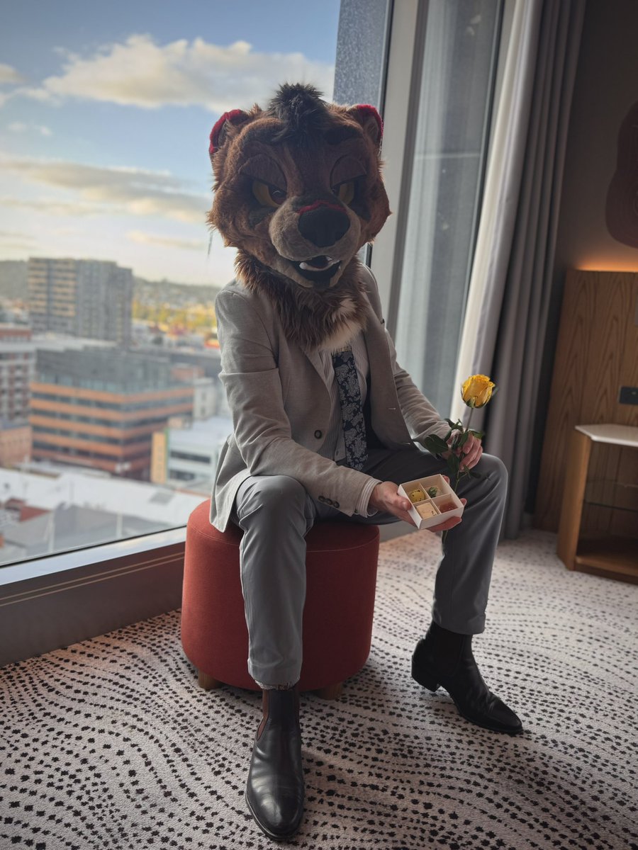 Otter Julius tweet media