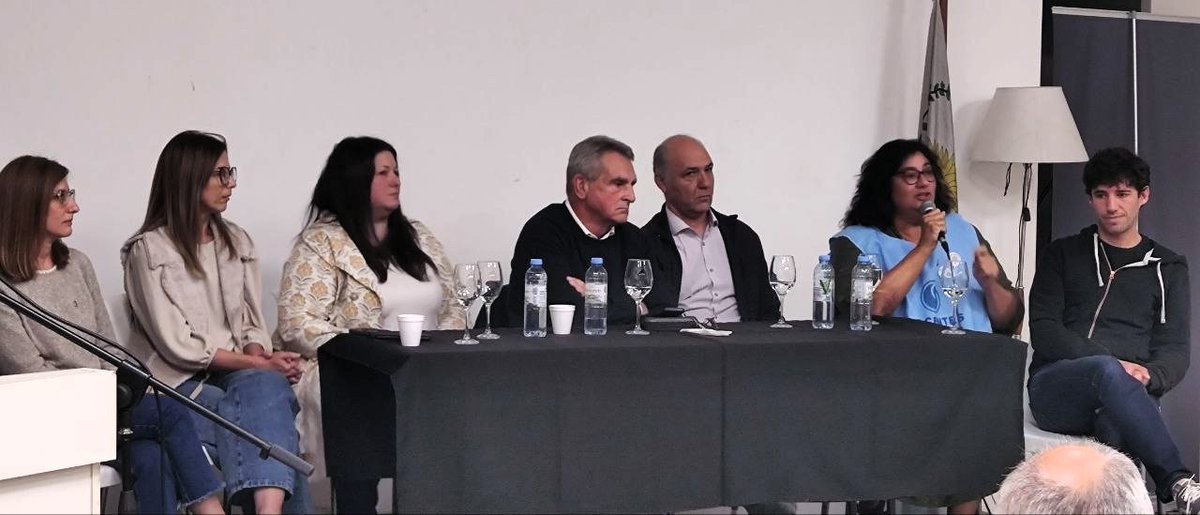 CuyoForo's tweet photo. #Hoy en el Foro Nuevo Cuyo, compartimos un gran encuentro en el que dialogamos sobre las "Estrategias para la reconstrucción de la Patria" junto a más de un centenar mendocino y mendocinas 🇦🇷 https://t.co/uT94X5bD4n