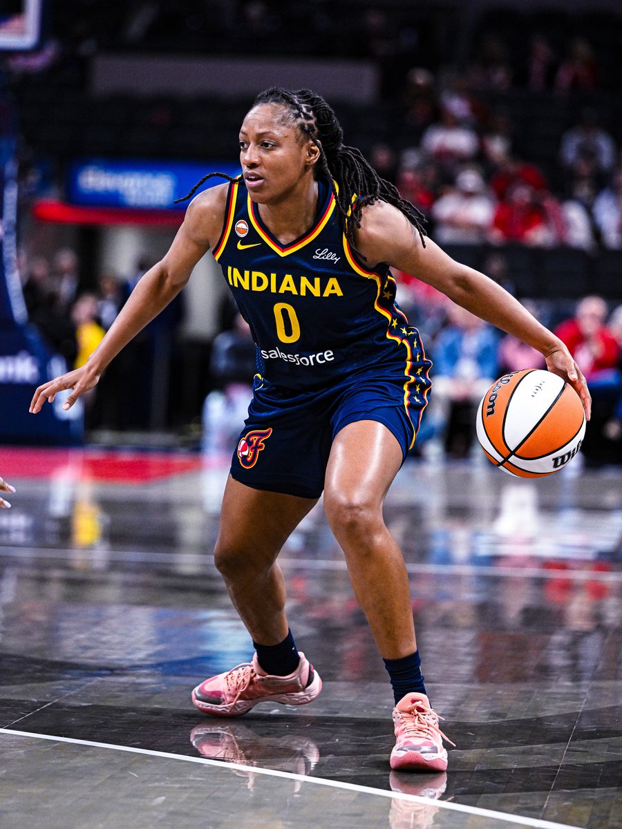 Indiana Fever tweet media