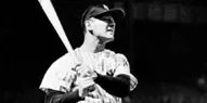SirChuckles1962's tweet image. Today in History (1939) Lou Gehrig, the “Iron Horse” of American baseball, ended his streak of consecutive games played at 2,130. It was a record that stood until 1995, when it was broken by Cal Ripken, Jr. #TodayinHistory