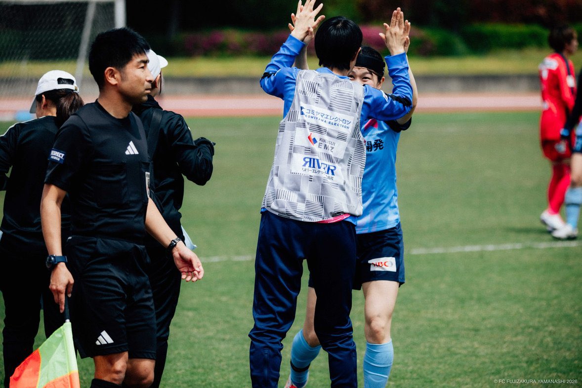 saayaa221's tweet photo. 勝つって最高！

1人1人が現状と課題に向き合い続けたことで、得ることができた結果だと思います！
FW陣はもっと点が取れるように練習し続けます！

たくさんの応援ありがとうございました！
次節も必ず🔥

あゆさんとのゴールパフォーマンスは少し話し合いが必要です笑@oooayumi08

#FCふじざくら山梨 https://t.co/4Z2PR4adKj