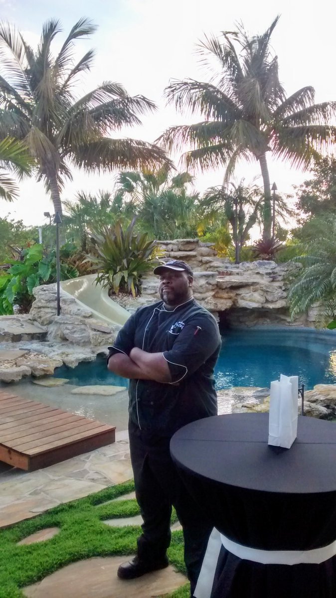 Chefflavor's tweet photo. It’s time to relax on a private island with a Private Chef Dining Experience #SisterRockIsland #TeamFlavor #IslandChef in the Florida Keys! https://t.co/hblBn1TCyZ