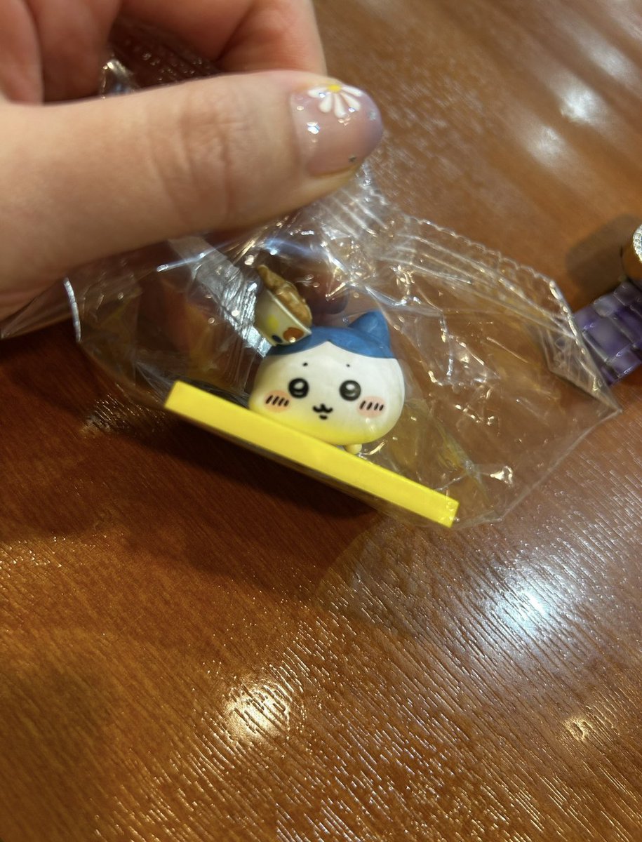 tktumrn's tweet photo. 【交換】ちいかわ 松屋 鬼辛カレー フィギュア

譲→ハチワレ・モモンガ

求→ウサギ

郵送希望です
よろしくお願いします https://t.co/yRa5Vihaol
