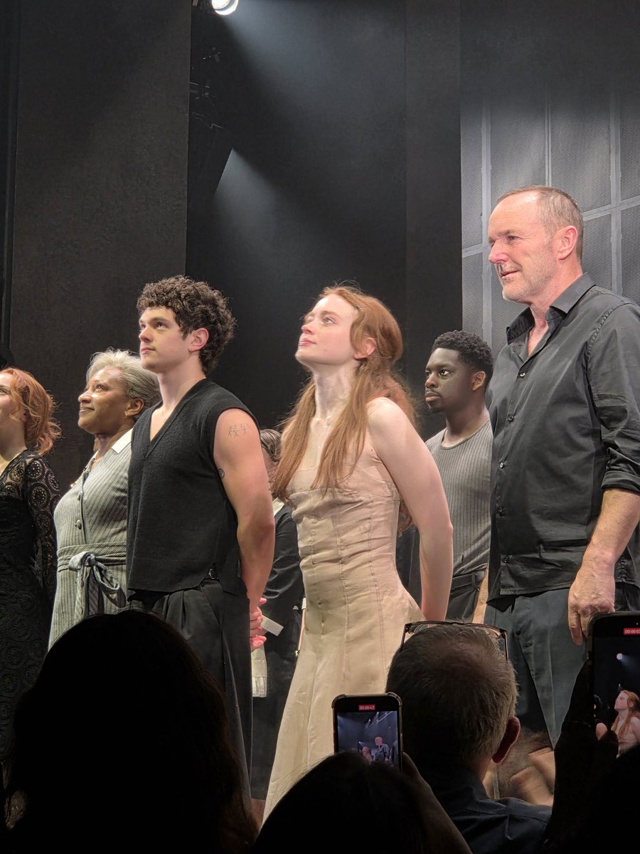 hedon_ism's tweet photo. The lovely Sadie Sink in Romeo and Juliet for you. https://t.co/rfisOL9dUV