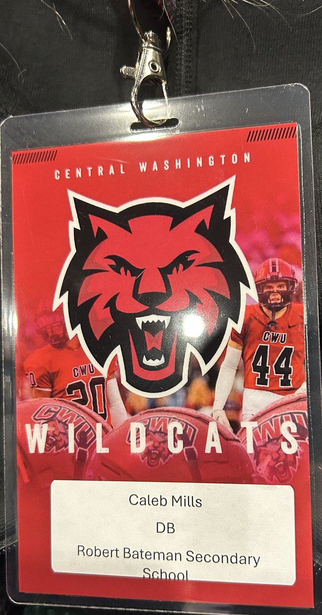 caleb_mills_14's tweet photo. Had a great time at Central Washington University junior day! It was great to meet the coaches, see the facilities, and watch the spring game. @CWUFB @CoachMullinCWU @StinnToWin @Coach_Power @CoachAnguayCWU 

@BatemanFootball @chatfootball @GRELITE7on7 https://t.co/IfqijfT4JY