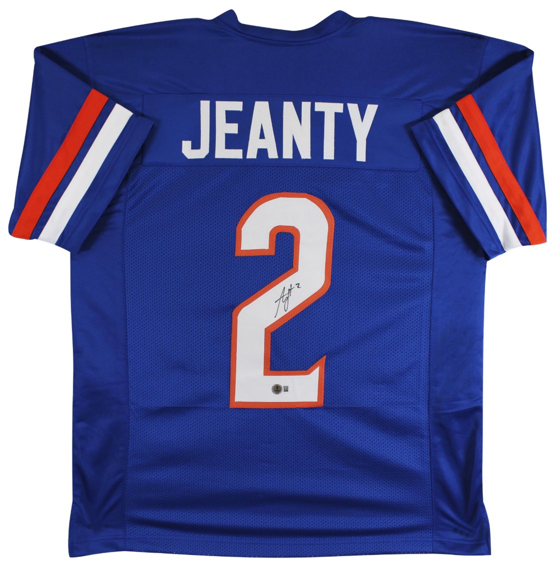 GridironAngie's tweet image. 🚨🚨1 SPOT LEFT🚨🚨

🗣️If you want to draft at #SFB16 Boise LIVE, fill out the interest form ASAP! 🗣️ 

➡️ scottfishbowl.com/liveevent.php?… ⬅️

Or just come by the event, grab some raffle tickets, bid on one of these signed local legends’ jerseys and be part of an amazing day benefiting