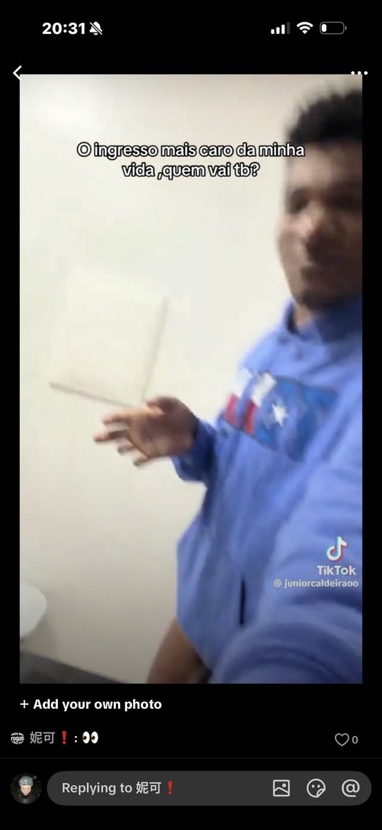 Slim_Shady_fake tweet media