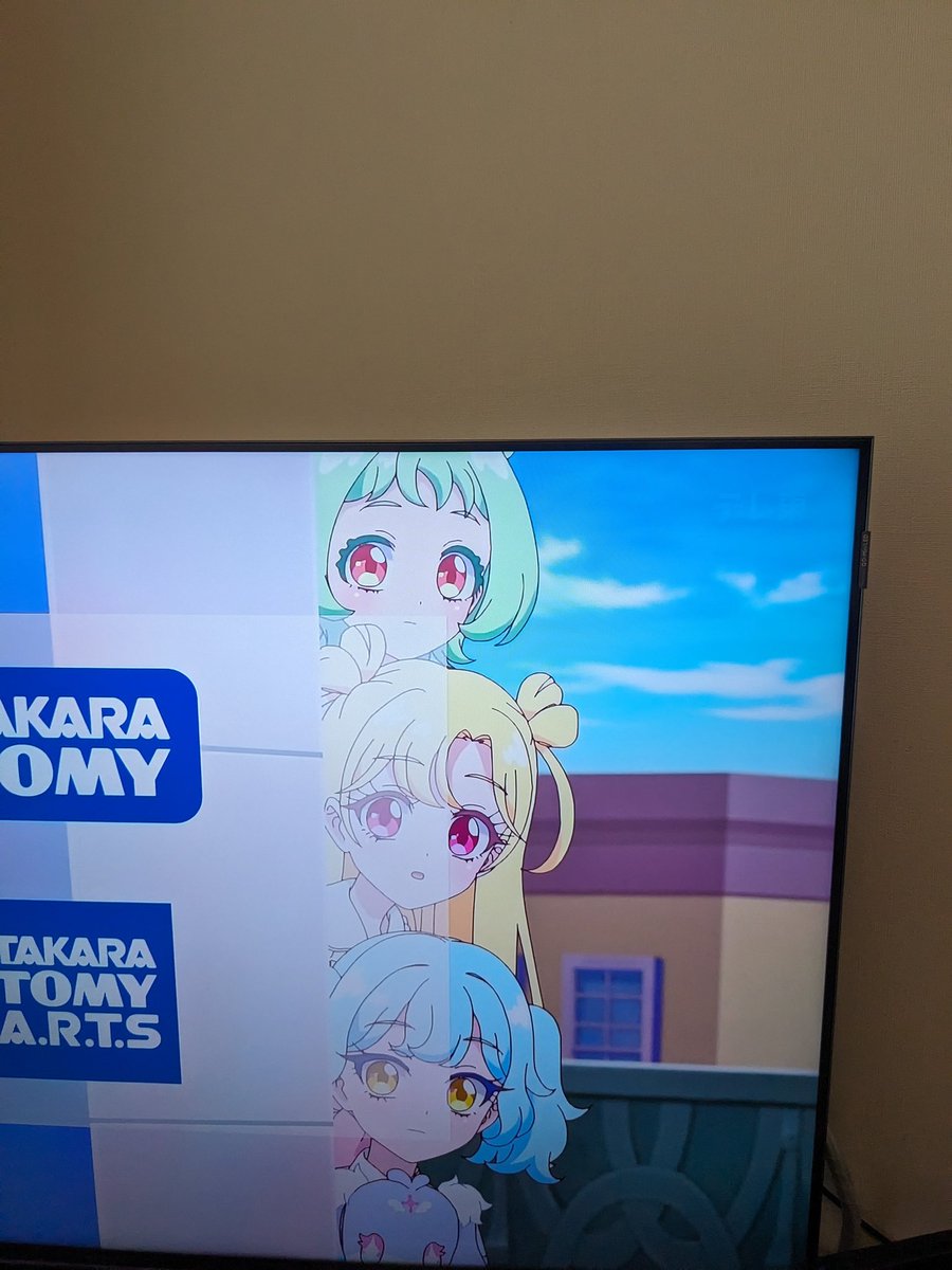 しろ tweet media