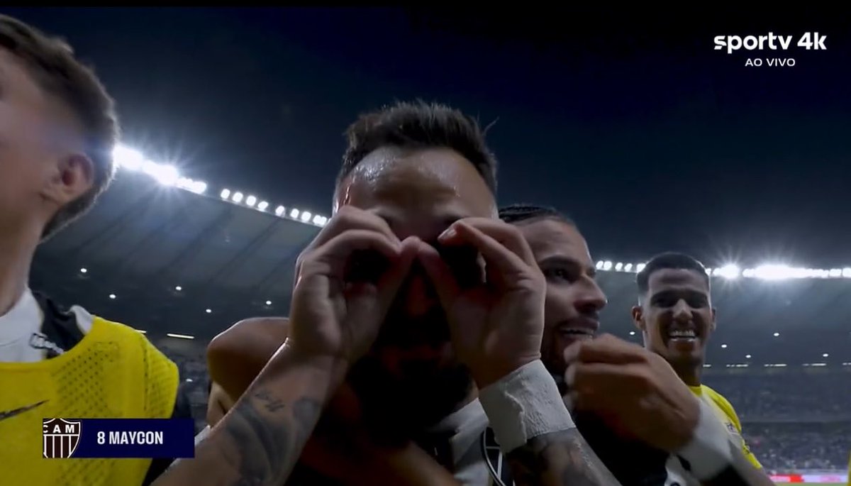 O Galão abre 2x0 no clássico em pleno Mineirão!
