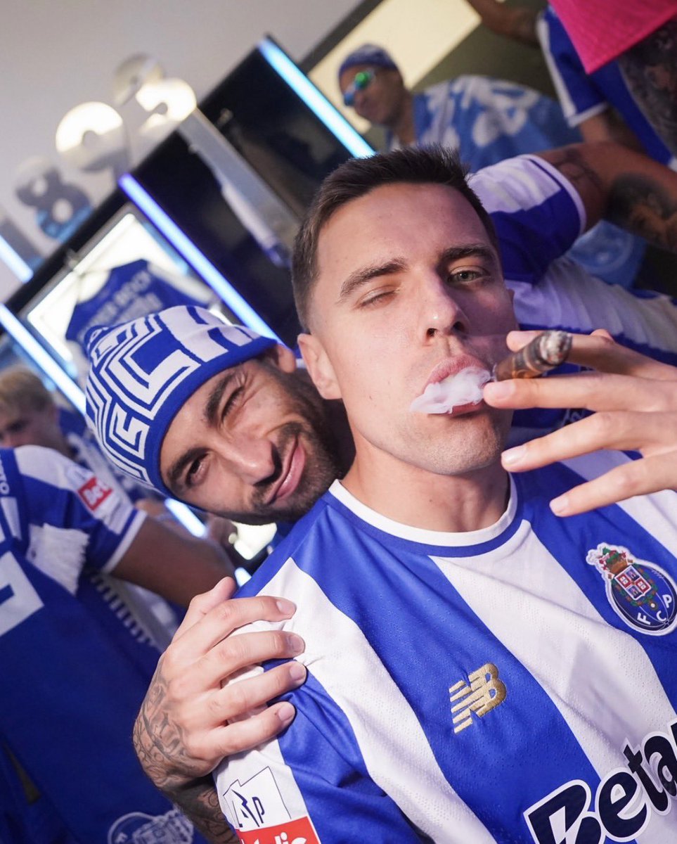 FC Porto Pictures That Go Hard tweet media