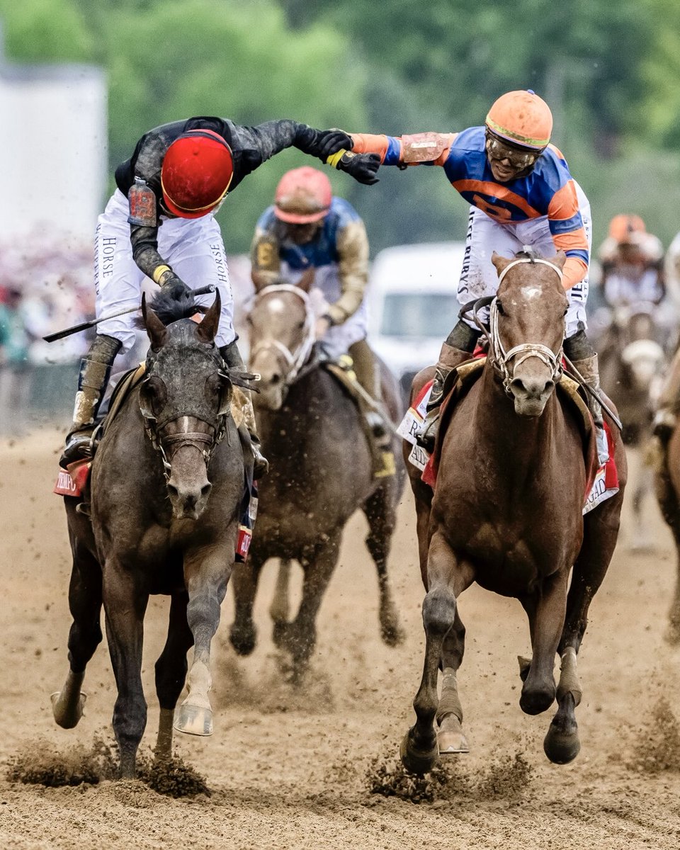 Kentucky Derby tweet media