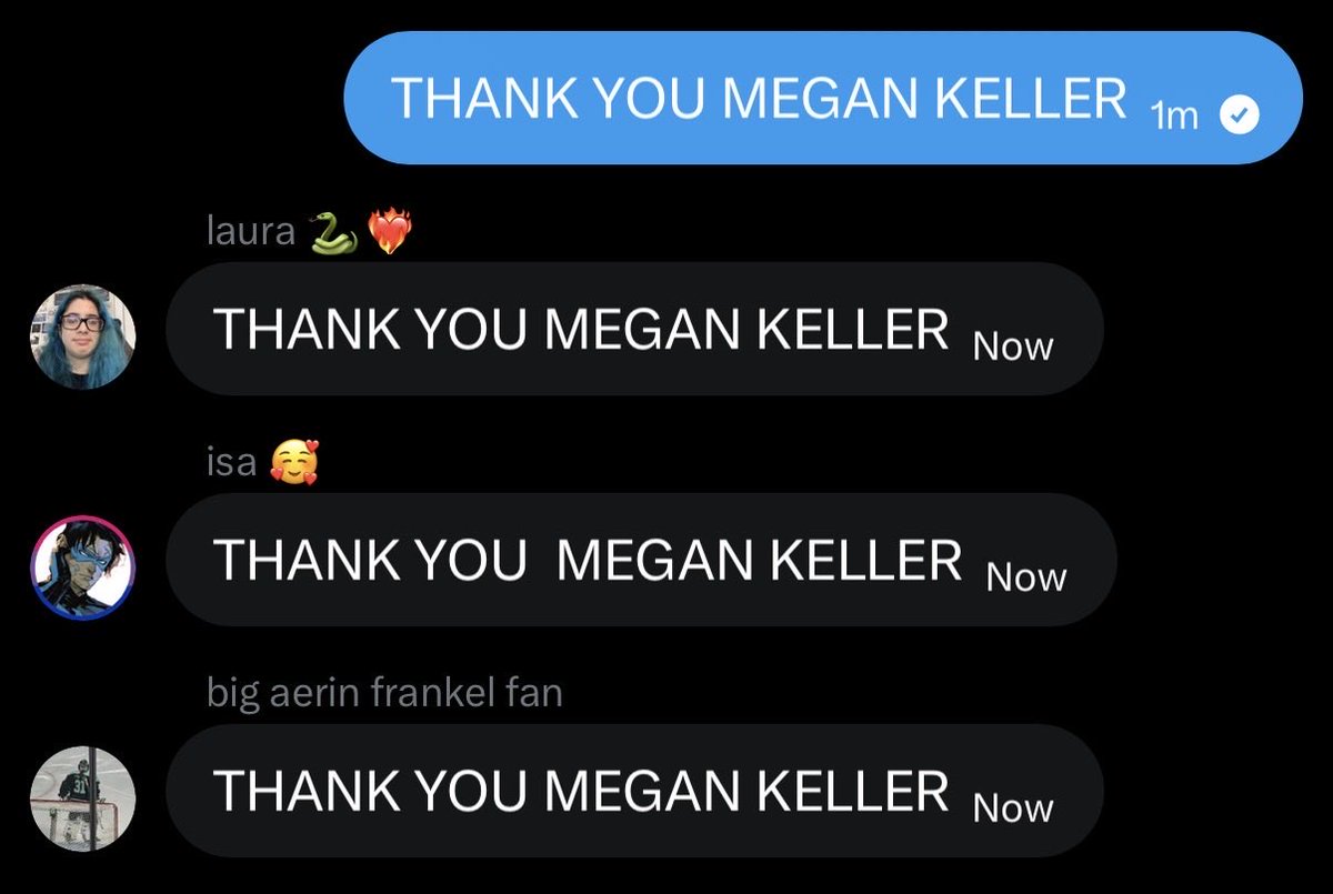 x - molly ⚓️ tweet media