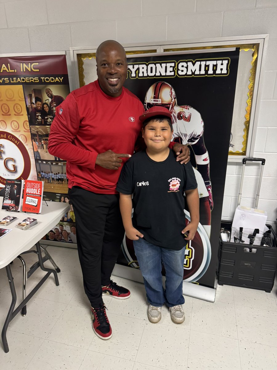 tyrone24's tweet photo. Today was a great day representing First and Goal, Inc. with @HCTX_Resources AWARE Program Wellness Fair in Channelview ISD—Alice Johnson Junior High. Thankful for the chance to connect, serve, and make a meaningful impact in the community!

#CampusBuilders #CommunityGameChangers
https://t.co/gzNVJn26n1
